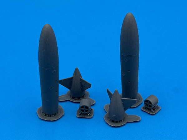 48266 SEPECAT Jaguar RP36 313 US Gallon (1187 Liter) Fuel tanks (2)