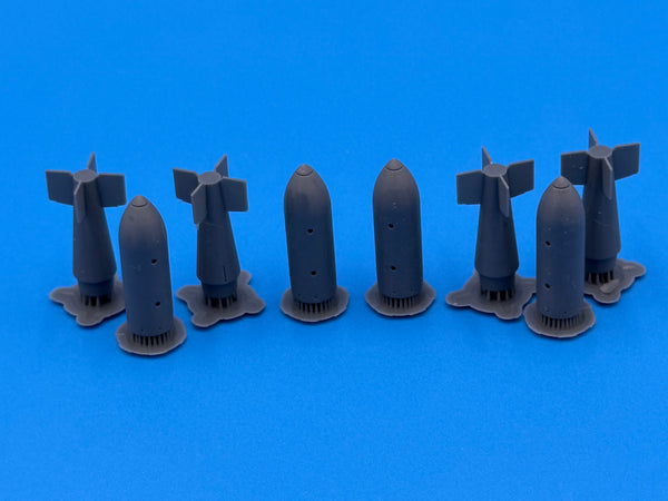 48275 RAF 1000LB Slick Fin Bomb  (4)